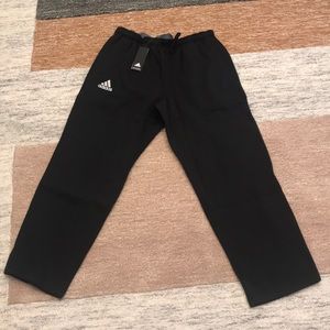 Adidas fleece pant w/ pockets